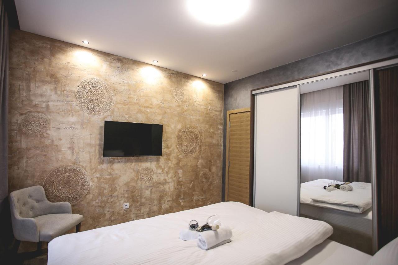 Vila Mb Рума Екстериор снимка
