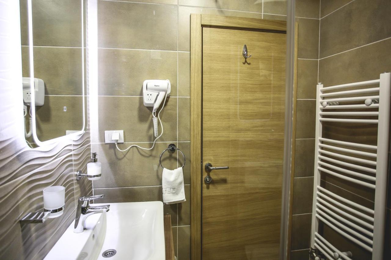 Vila Mb Рума Екстериор снимка